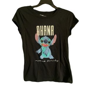 Disney Lilo & Stitch Juniors Medoum Ohana Means Family Shirt